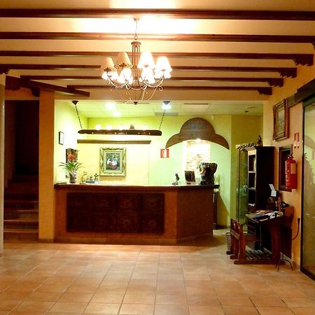Hotel Abadia Puebla de Arenoso Екстер'єр фото