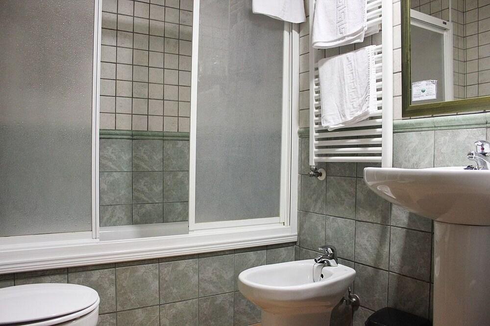 Hotel Abadia Puebla de Arenoso Екстер'єр фото