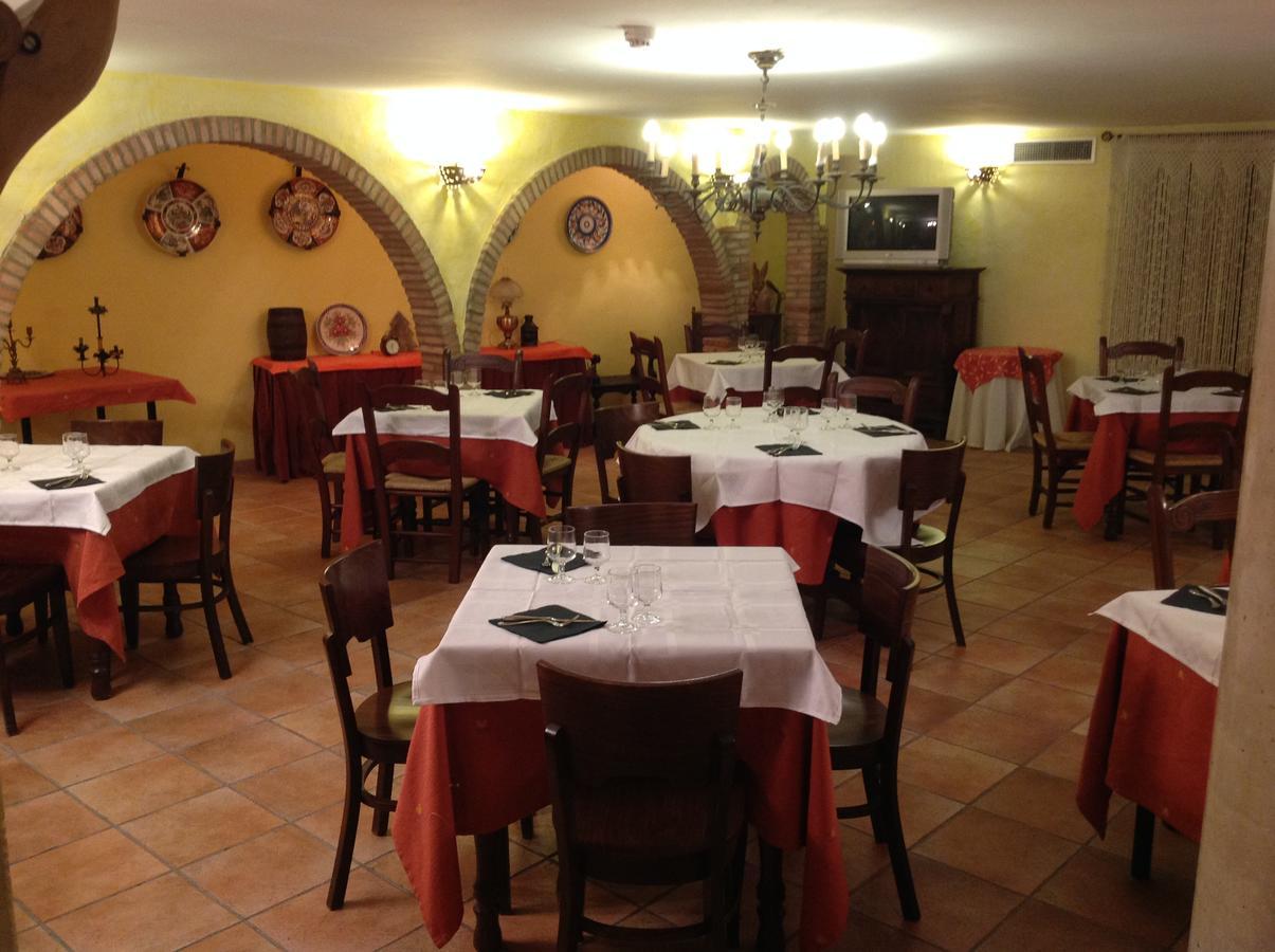 Hotel Abadia Puebla de Arenoso Екстер'єр фото